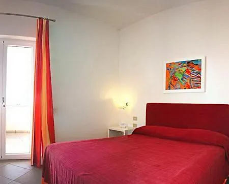 Appartamento Sleeps 6 Pool Air Con Wifi