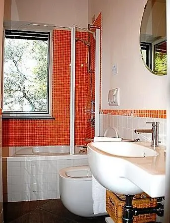 Sleeps 6 Pool Air Con Wifi Appartamento