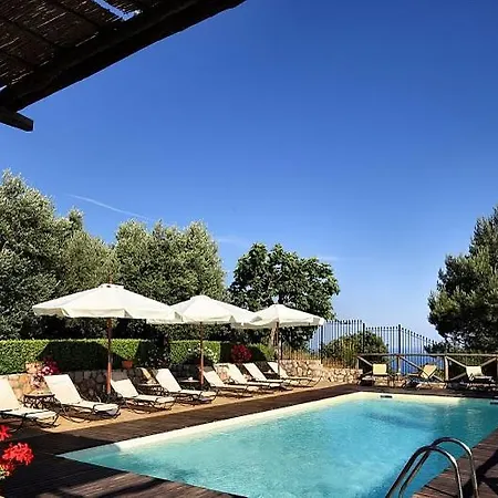 Sleeps 6 Pool Air Con Wifi Appartamento *